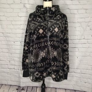 LuLaRoe Black and Gray Nancy Half Slip Pullover Sweater Medium NWT